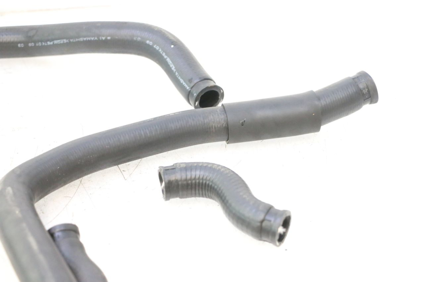 photo de MANGUEIRA DO RADIADOR HONDA FJS SILVER WING SILVERWING 400 (2005 - 2008) - Zoom do estado de desgaste