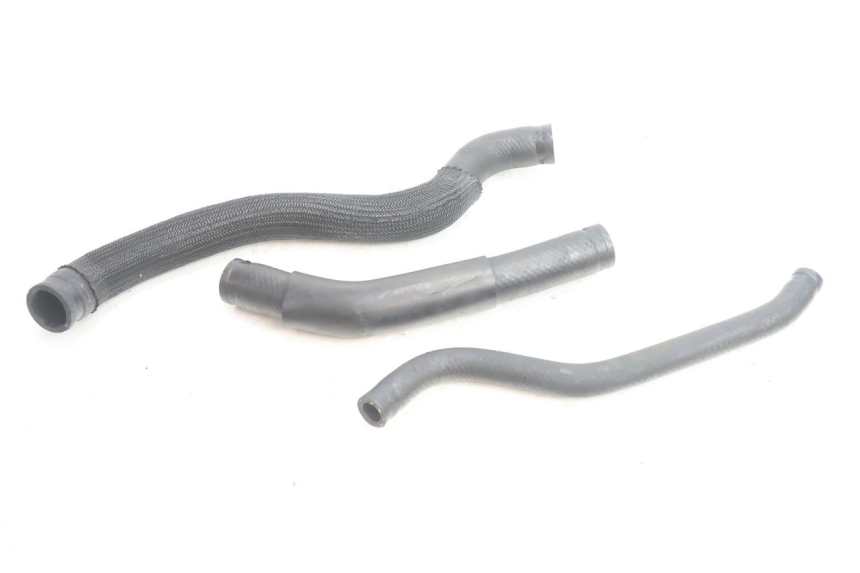 photo de MANGUEIRA DO RADIADOR YAMAHA FZ8 800 (2010 - 2016) - Detalhe da peça