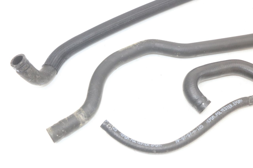 photo de MANGUEIRA DO RADIADOR PEUGEOT GEOPOLIS RS 125 (2007 - 2009) - Detalhe da peça