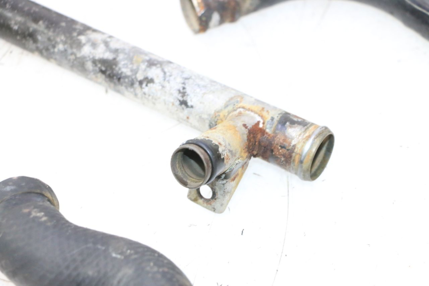 photo de MANGUEIRA DO RADIADOR KAWASAKI GPX F ZX750F 750 (1986 - 1990) - Pontos de fixação