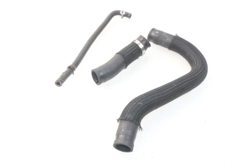 photo de MANGUEIRA DO RADIADOR SUZUKI GSR 600 (2005 - 2012) - Detalhe da peça