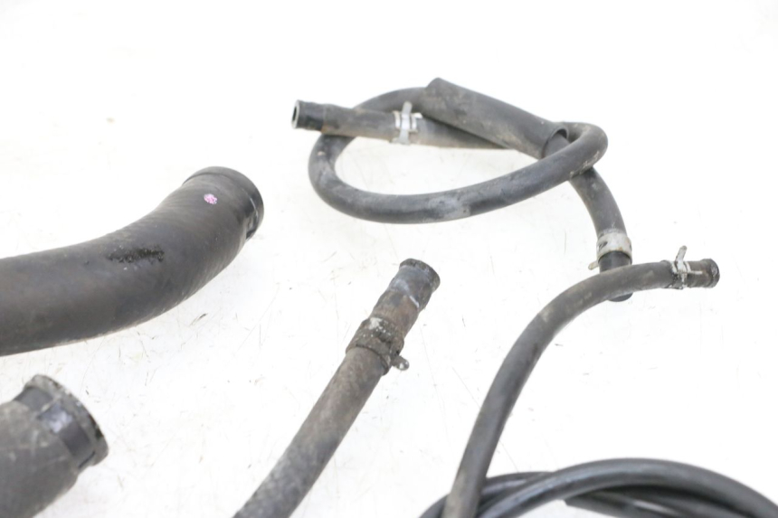 photo de MANGUEIRA DO RADIADOR SUZUKI GSR 750 (2011 - 2017) - Ampliação técnica