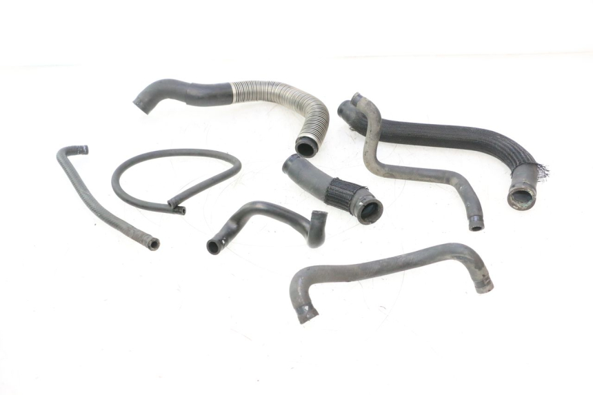 photo de MANGUEIRA DO RADIADOR SUZUKI GSR 600 (2005 - 2012) - Vista principal