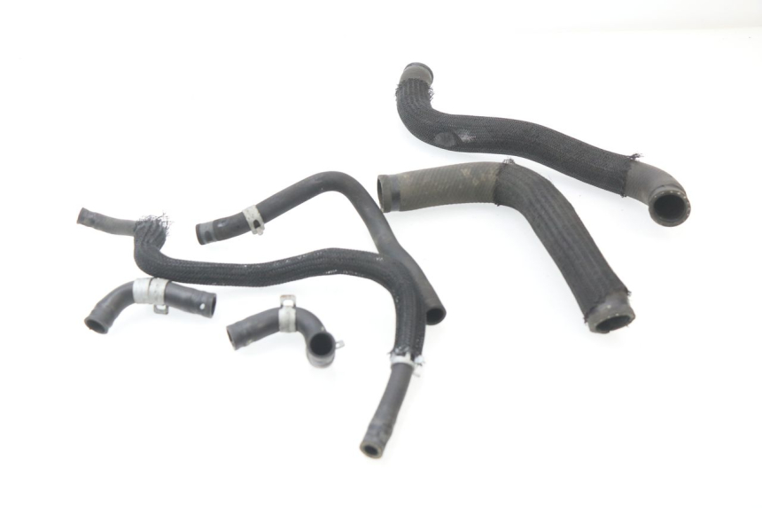 photo de MANGUEIRA DO RADIADOR SUZUKI GSX-R GSXR 600 (2008 - 2010) - Detalhe da peça
