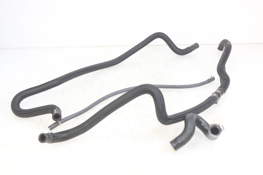 photo de MANGUEIRA DO RADIADOR SYM GTS EFI 125 (2012 - 2016) - Detalhe da peça