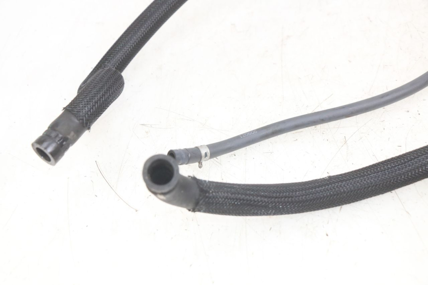 photo de MANGUEIRA DO RADIADOR SYM GTS EFI 125 (2012 - 2016) - Ampliação técnica