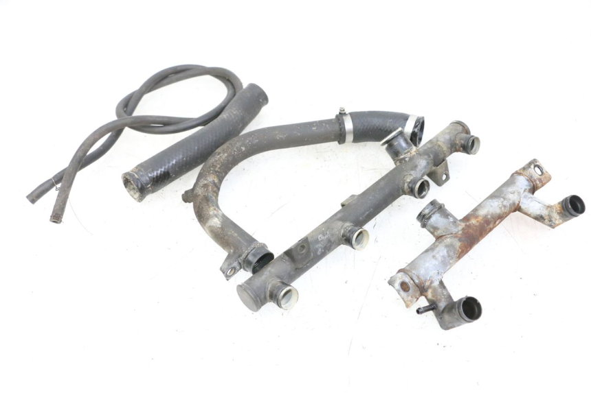 photo de MANGUEIRA DO RADIADOR KAWASAKI GTR 1000 (1994 - 2004) - Outro ângulo de visão