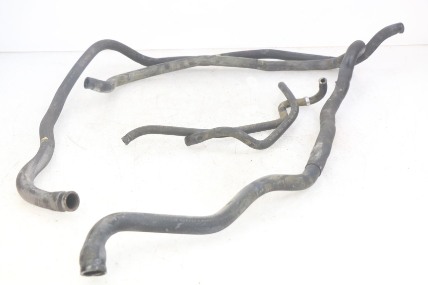 photo de MANGUEIRA DO RADIADOR PIAGGIO MP3 LT 400 (2007 - 2012) - Detalhe da peça