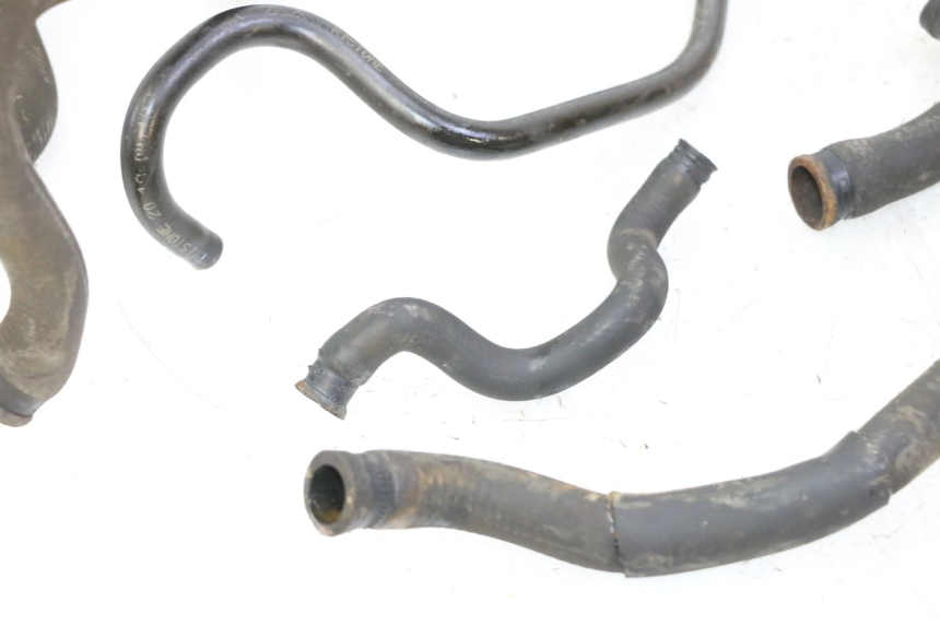 photo de MANGUEIRA DO RADIADOR PIAGGIO MP3 LT 300 (2010 - 2016) - Pontos de fixação