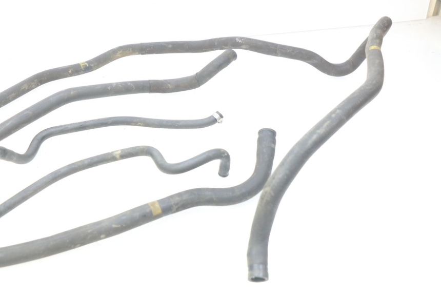photo de MANGUEIRA DO RADIADOR PIAGGIO MP3 500 (2011 - 2015) - Detalhe da peça