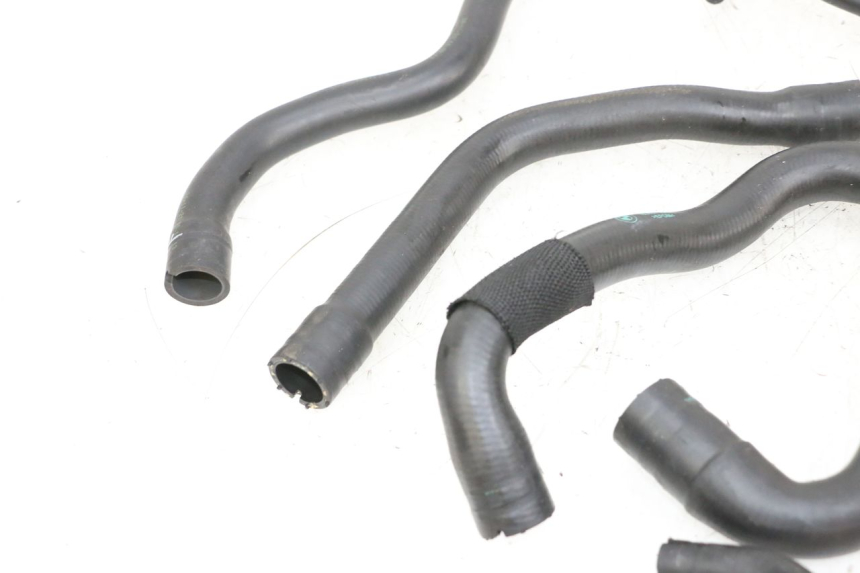photo de MANGUEIRA DO RADIADOR BMW R GS 1250 (2021 - 2024) - Marcações e referências