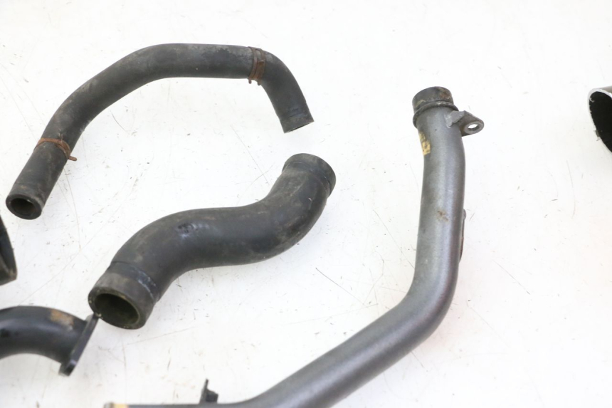 photo de MANGUEIRA DO RADIADOR TRIUMPH SPRINT 900 (1995 - 1998) - Peça verificada