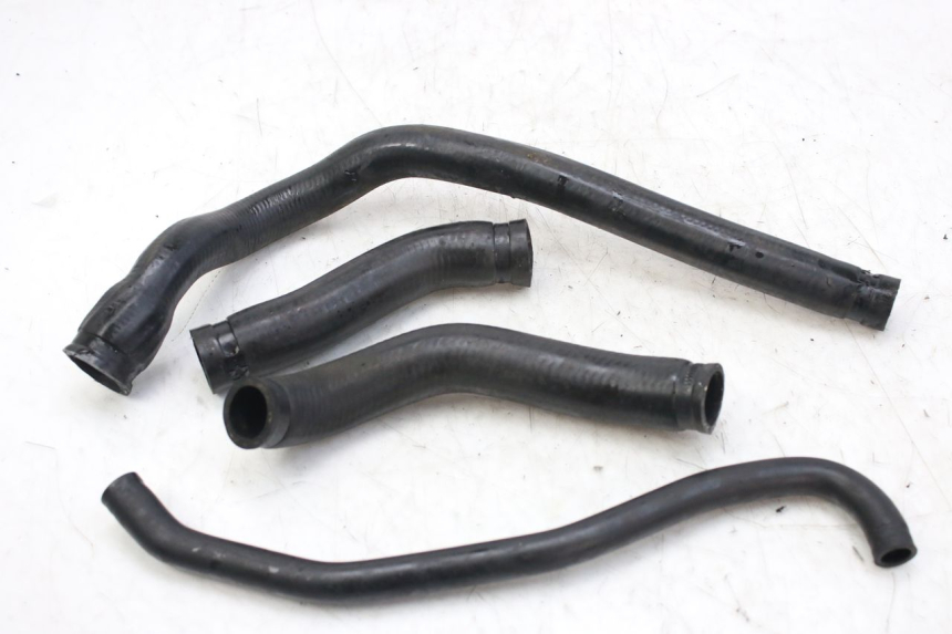 photo de MANGUEIRA DO RADIADOR TRIUMPH SPRINT ST 955 (1999 - 2001) - Vista principal