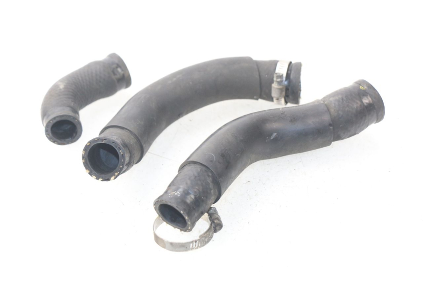 photo de MANGUEIRA DO RADIADOR YAMAHA TDM ABS 900 (2002 - 2014) - Detalhe da peça