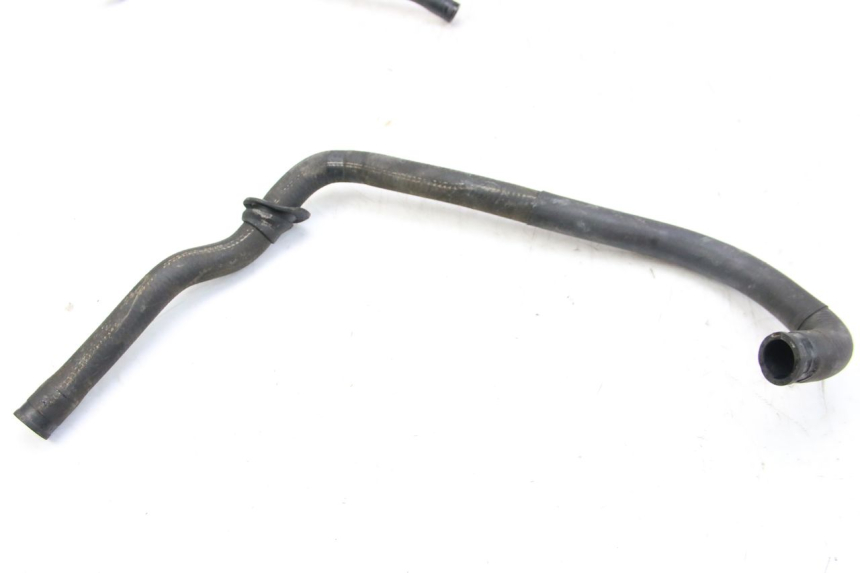 photo de MANGUEIRA DO RADIADOR PIAGGIO VESPA GRANTURISMO 125 (2003 - 2007) - Pontos de fixação