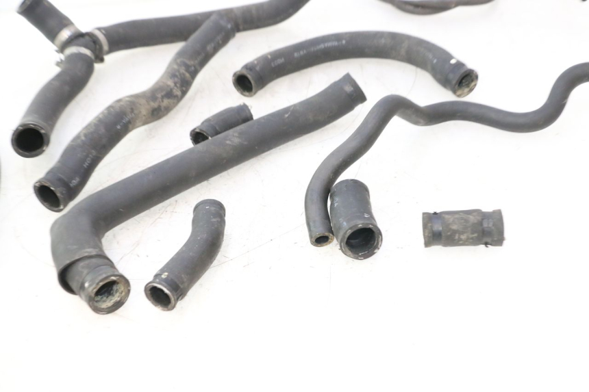 photo de MANGUEIRA DO RADIADOR HONDA VFR FI RC46 800 (1998 - 2001) - Detalhe da peça