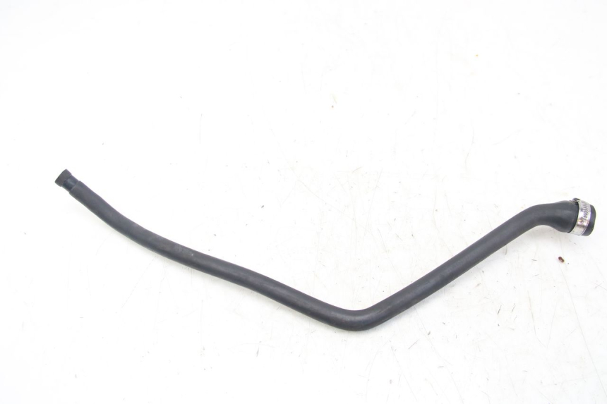 photo de MANGUEIRA DO RADIADOR YAMAHA XMAX X-MAX 125 (2006 - 2009) - Estado da superfície