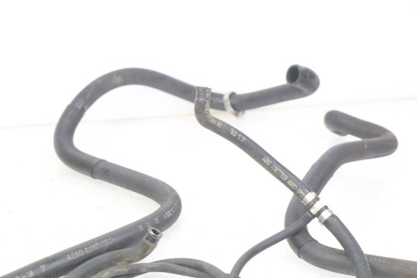 photo de MANGUEIRA DO RADIADOR PIAGGIO X9 125 (2000 - 2003) - Detalhe da peça