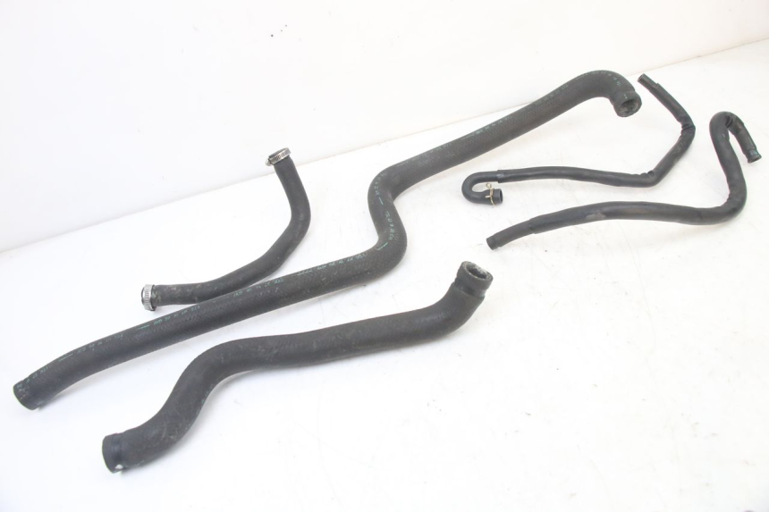 photo de MANGUEIRA DO RADIADOR KYMCO XCITING 500 (2007 - 2010) - Detalhe da peça