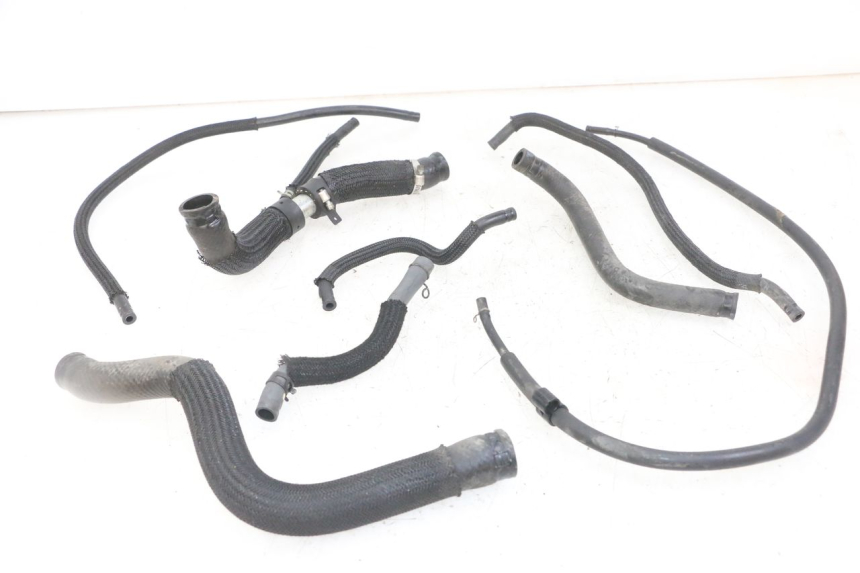 photo de MANGUEIRA DO RADIADOR YAMAHA XJ6 ABS 600 (2008 - 2016) - Vista principal