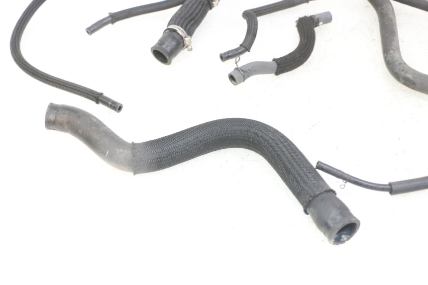 photo de MANGUEIRA DO RADIADOR YAMAHA XJ6 ABS 600 (2008 - 2016) - Detalhe da peça