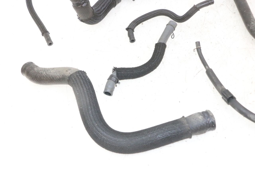 photo de MANGUEIRA DO RADIADOR YAMAHA XJ6 ABS 600 (2008 - 2016) - Ampliação técnica