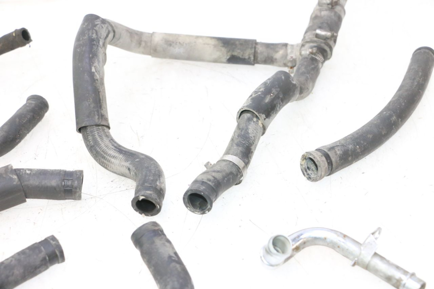 photo de MANGUEIRA DO RADIADOR HONDA XRV AFRICA TWIN 750 (1990 - 1992) - Vista geral
