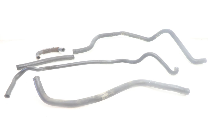 photo de MANGUEIRA DO RADIADOR YAMAHA YP MAJESTY 125 (2002 - 2006) - Vista principal