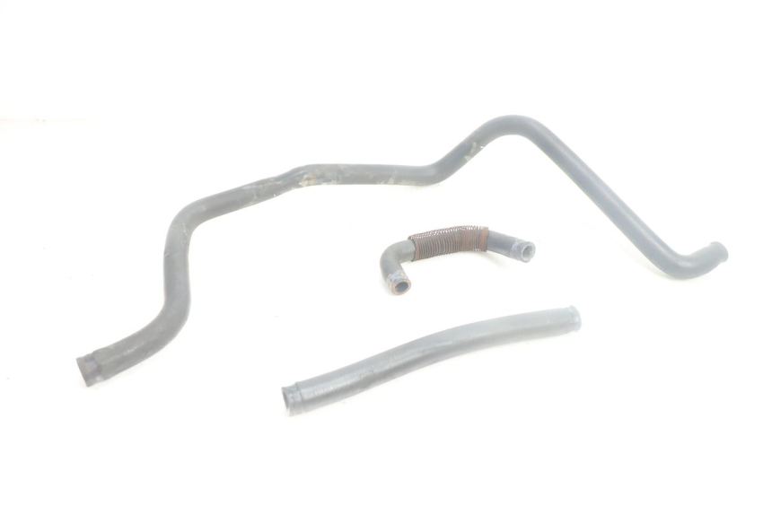 photo de MANGUEIRA DO RADIADOR YAMAHA YP MAJESTY 125 (2002 - 2006) - Detalhe da peça