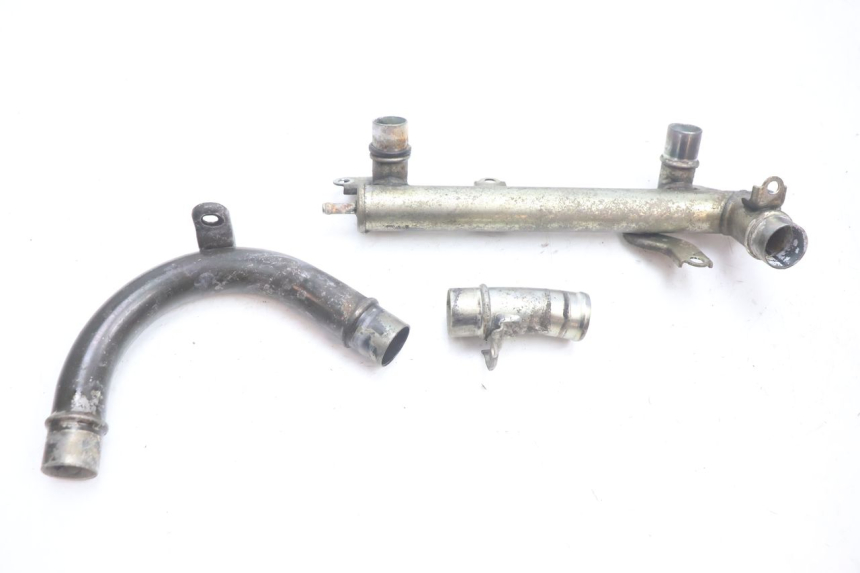 photo de MANGUEIRA DO RADIADOR YAMAHA YZF R GENESIS 750 (1993 - 1998) - Zoom do estado de desgaste