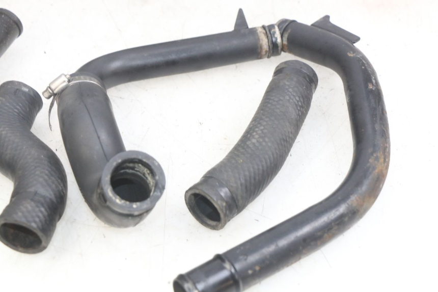 photo de MANGUEIRA DO RADIADOR KAWASAKI Z 750 (2007 - 2013) - Zoom do estado de desgaste