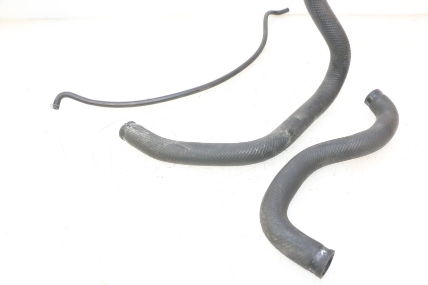 photo de MANGUEIRA DO RADIADOR KAWASAKI ZX-6R ZX6R 600 (1995 - 1997) - Detalhe da peça