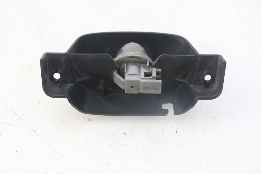 photo de ILUMINAÇÃO DE PLACA SUZUKI AN BURGMAN 400 (2006 - 2010) - Zoom do estado de desgaste