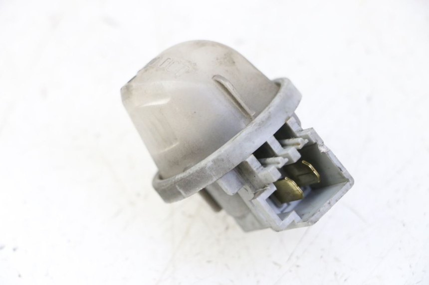 photo de ILUMINAÇÃO DE PLACA SUZUKI BURGMAN 125 (2007 - 2014) - Detalhe da peça