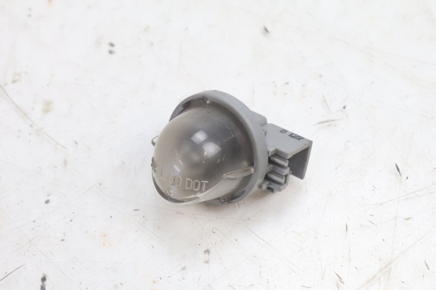 photo de ILUMINAÇÃO DE PLACA SUZUKI BURGMAN 125 (2007 - 2014) - Detalhe da peça