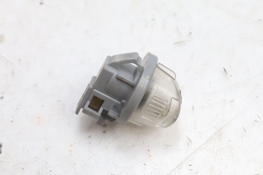 photo de ILUMINAÇÃO DE PLACA SUZUKI BURGMAN 125 (2007 - 2014) - Outro ângulo de visão