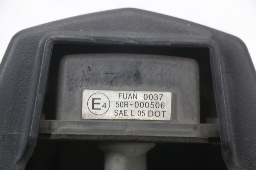 photo de ILUMINAÇÃO DE PLACA KYMCO DINK STREET ABS 125 (2011 - 2018) - Detalhe da peça