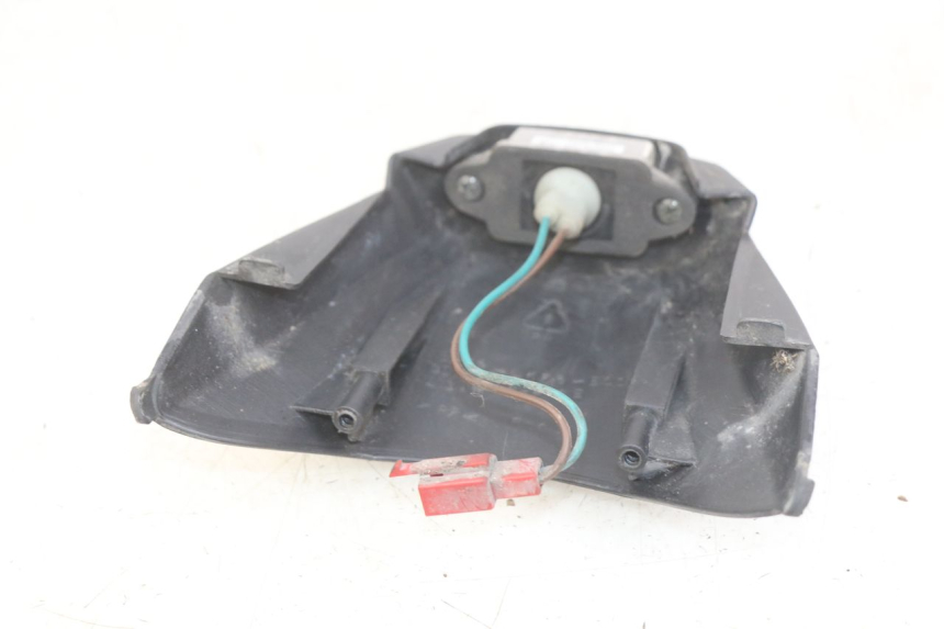 photo de ILUMINAÇÃO DE PLACA KYMCO DOWNTOWN ABS 125 (2015 - 2017) - Detalhe da peça