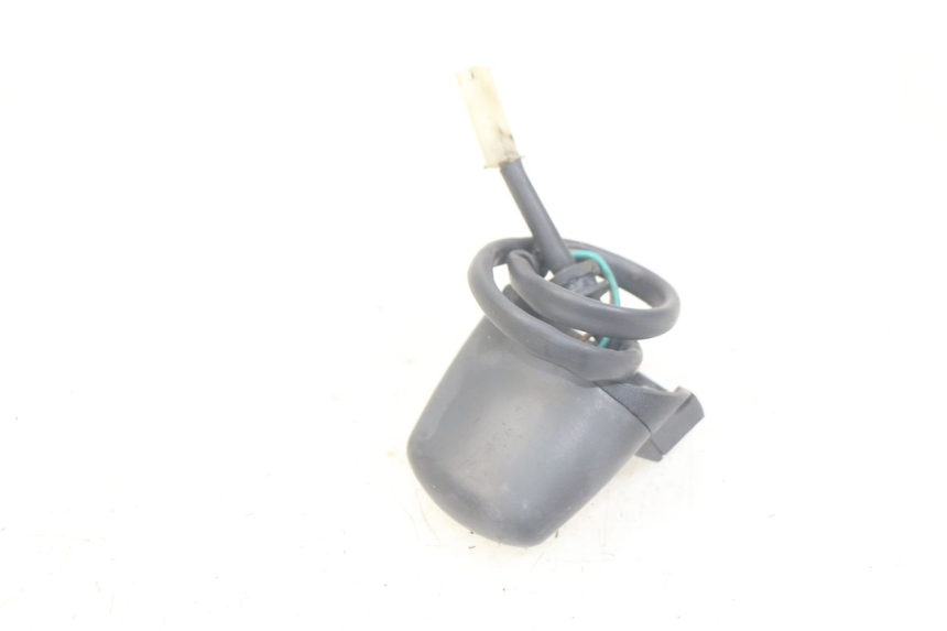photo de ILUMINAÇÃO DE PLACA PEUGEOT ELYSEO 125 (1999 - 2004) - Detalhe da peça
