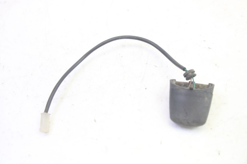 photo de ILUMINAÇÃO DE PLACA PEUGEOT ELYSEO 125 (1999 - 2004) - Ampliação técnica