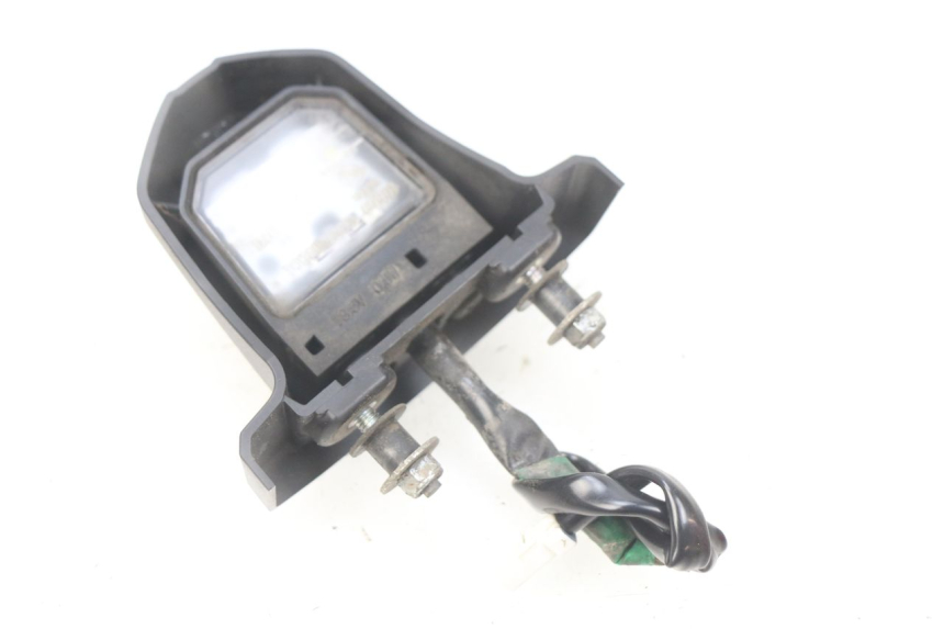 photo de ILUMINAÇÃO DE PLACA YAMAHA FJR ABS 1300 (2016 - 2020) - Zoom do estado de desgaste