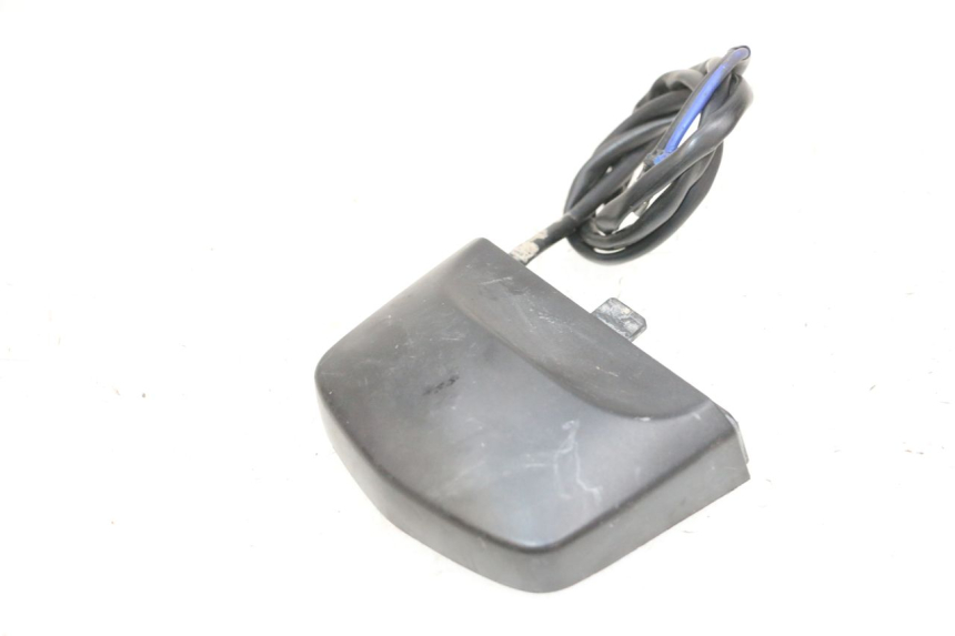 photo de ILUMINAÇÃO DE PLACA YAMAHA FJR ABS 1300 (2006 - 2012) - Ampliação técnica