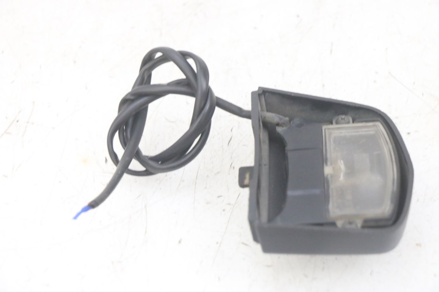 photo de ILUMINAÇÃO DE PLACA YAMAHA FJR ABS 1300 (2006 - 2012) - Detalhe da peça