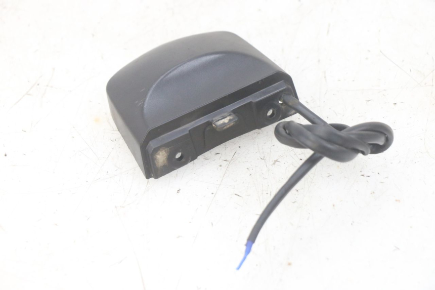 photo de ILUMINAÇÃO DE PLACA YAMAHA FJR ABS 1300 (2006 - 2012) - Outro ângulo de visão