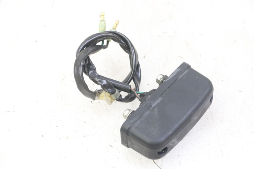 photo de ILUMINAÇÃO DE PLACA HONDA FORZA ABS 300 (2013 - 2017) - Zoom do estado de desgaste