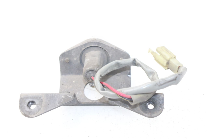 photo de ILUMINAÇÃO DE PLACA KAWASAKI GPZ S 500 (1994 - 2005) - Detalhe da peça