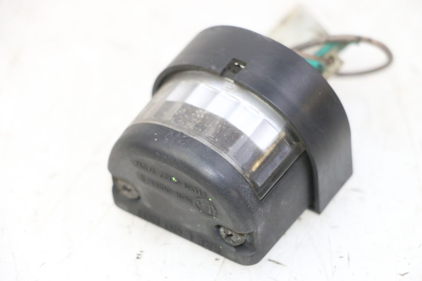 photo de ILUMINAÇÃO DE PLACA KYMCO GRAND DINK 125 (2008 - 2014) - Detalhe da peça