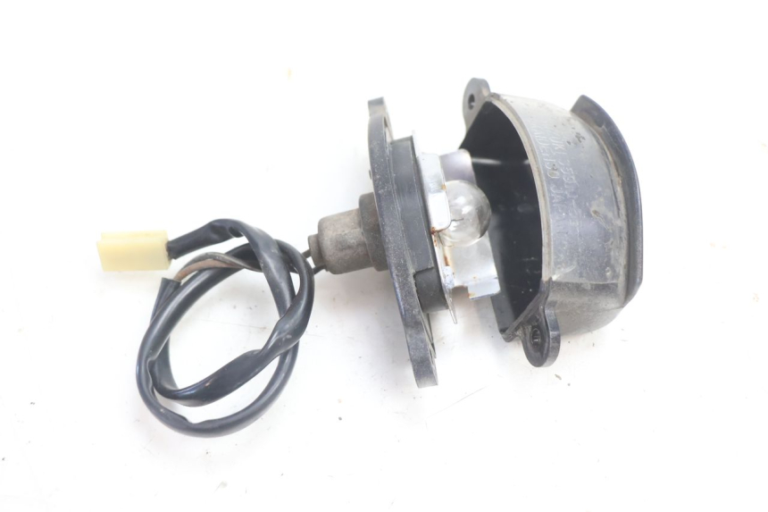photo de ILUMINAÇÃO DE PLACA SUZUKI GSX F GSXF 750 (1988 - 1998) - Zoom do estado de desgaste