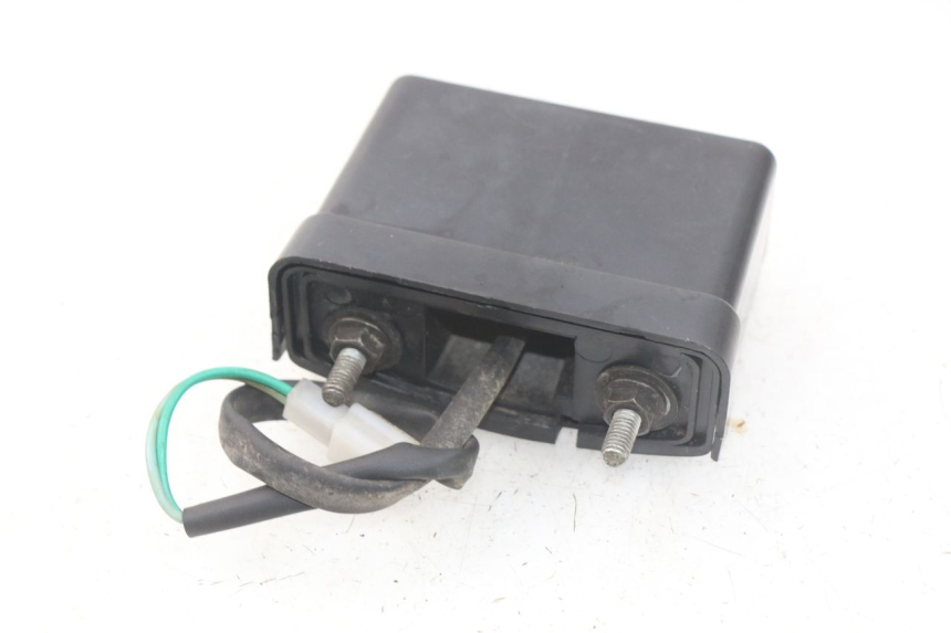 photo de ILUMINAÇÃO DE PLACA JONWAY GTX 2T 50 (2014 - 2020) - Detalhe da peça