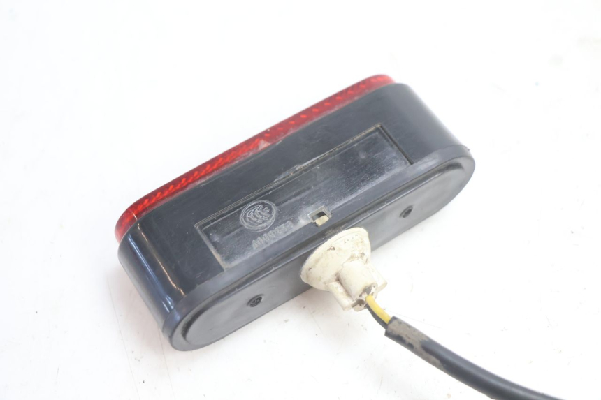photo de ILUMINAÇÃO DE PLACA RIDE KALLIO 50 (2010 - 2019) - Detalhe da peça